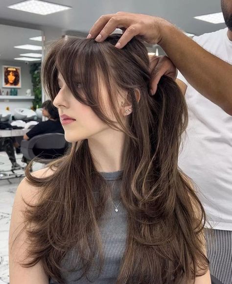 Metro beauty salon